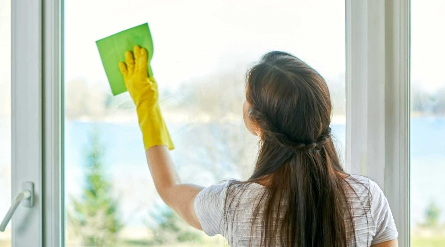 The Best Way To Clean Windows Without Streaking Microfiber Magic 