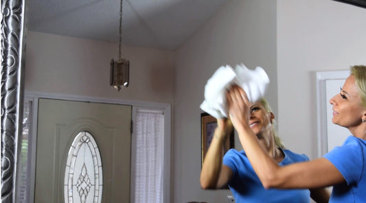Say Goodbye to Streaks and Chemicals: The Magic of Microfiber Cleaning Cloths