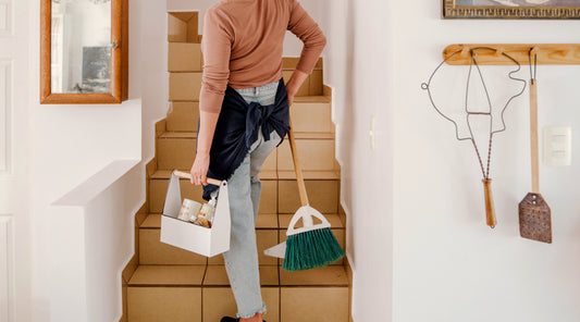 Easy Spring Cleaning List (Room by Room)